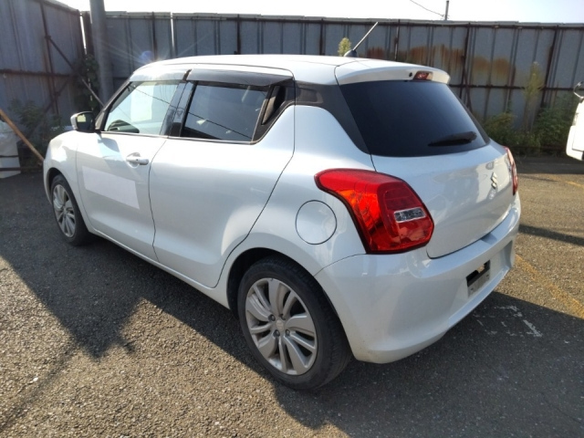 SUZUKI SWIFT 2017