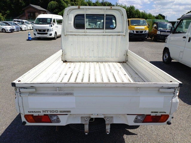 NISSAN CLIPPER TRUCK 2013