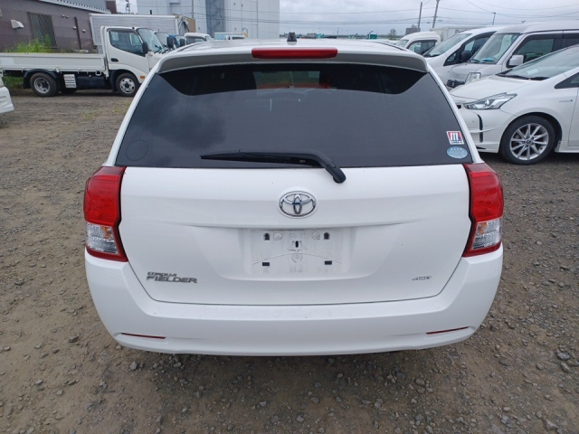 TOYOTA COROLLA FIELDER 2014