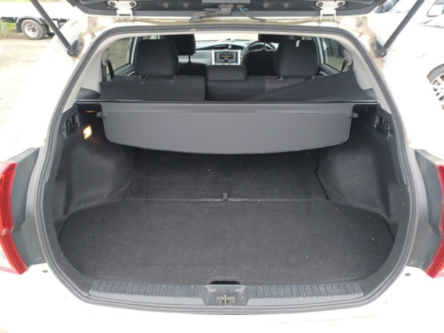 TOYOTA COROLLA FIELDER 2014