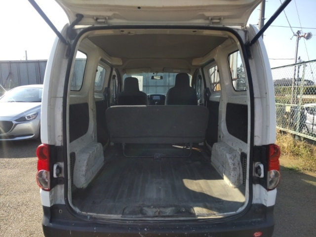 NISSAN NV200 2014