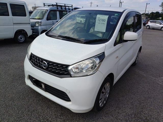 NISSAN DAYZ 2015