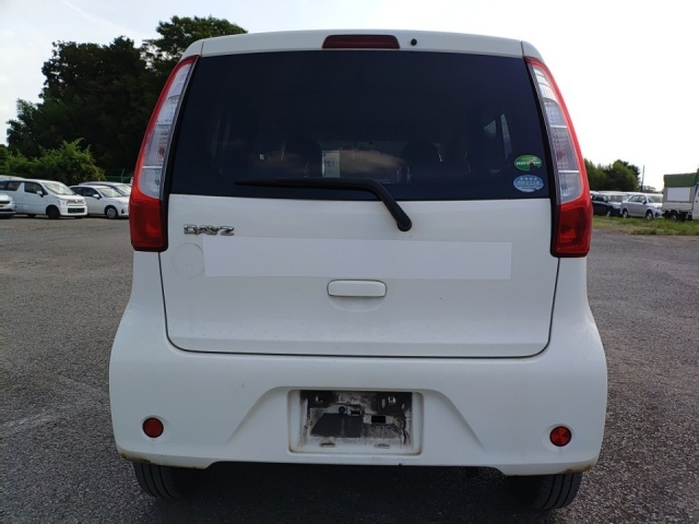 NISSAN DAYZ 2015