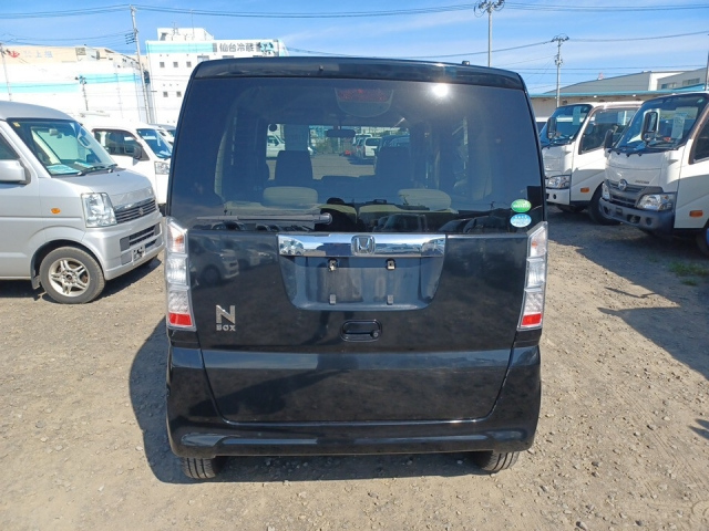 HONDA N BOX 2016
