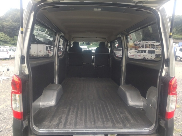 NISSAN CARAVAN VAN 2019