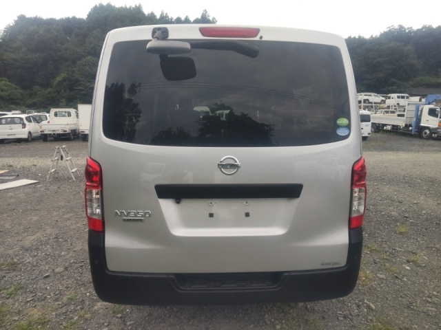 NISSAN CARAVAN VAN 2019