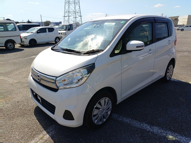 NISSAN DAYZ 2016
