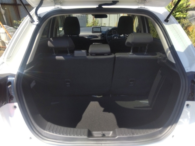 MAZDA DEMIO 2016