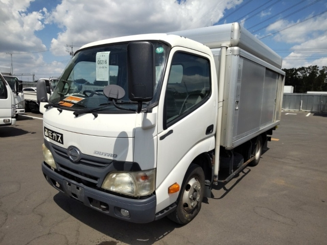 HINO DUTRO 2013