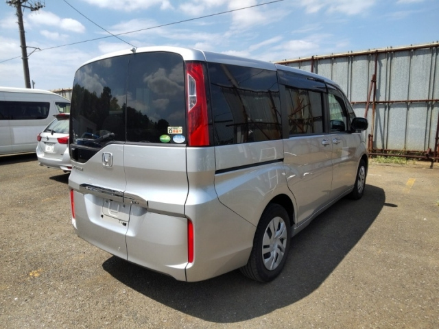 HONDA STEP WAGON 2019