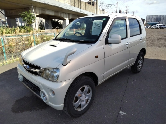 DAIHATSU TERIOS KID 2011