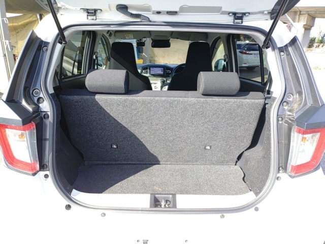 DAIHATSU MIRA E S 2018