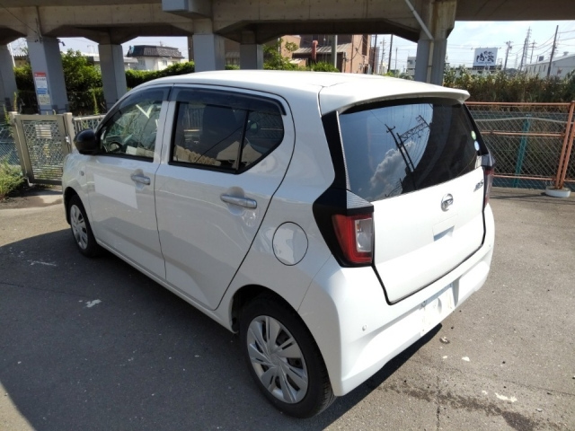 DAIHATSU MIRA E S 2020