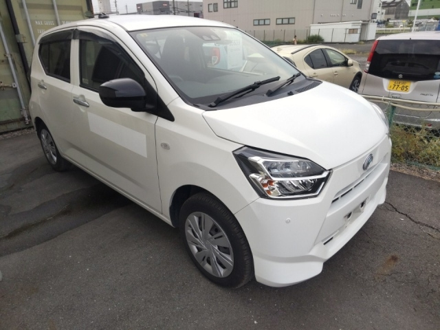 DAIHATSU MIRA E S 2020