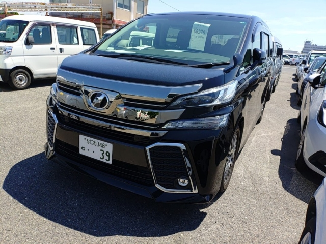 TOYOTA VELLFIRE 2017
