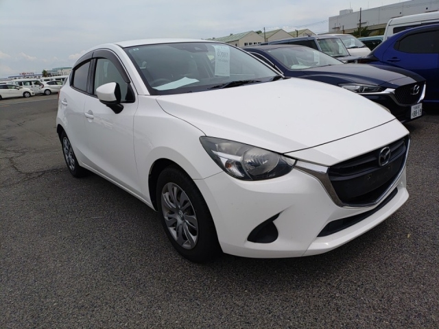MAZDA DEMIO 2019