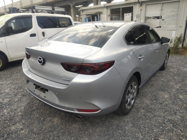 MAZDA MAZDA3 2019