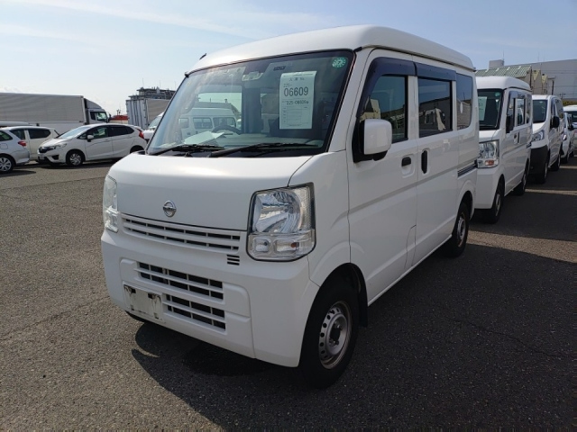 NISSAN CLIPPER VAN 2017