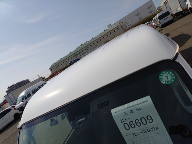 NISSAN CLIPPER VAN 2017