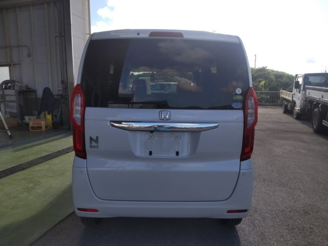 HONDA N BOX 2018