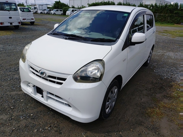 DAIHATSU MIRA E S 2012