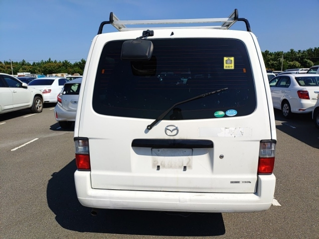 MAZDA BONGO VAN 2018