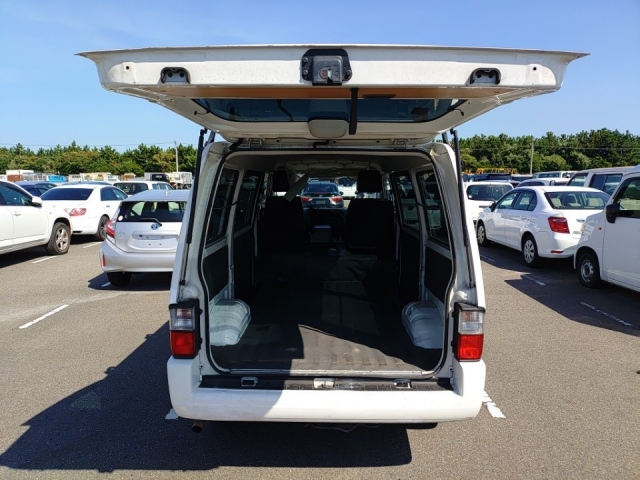MAZDA BONGO VAN 2018
