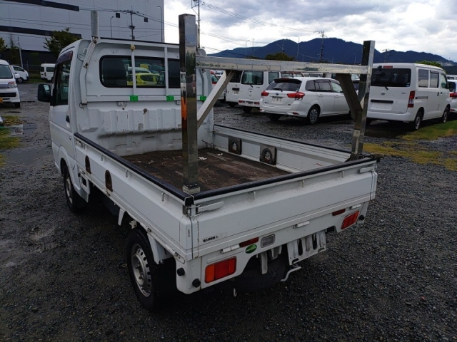 NISSAN CLIPPER TRUCK 2016