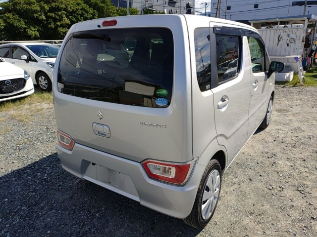 SUZUKI WAGON R 2019