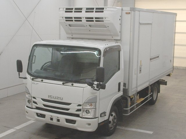 ISUZU ELF 2022