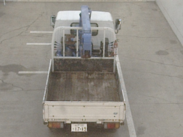 ISUZU ELF 2011