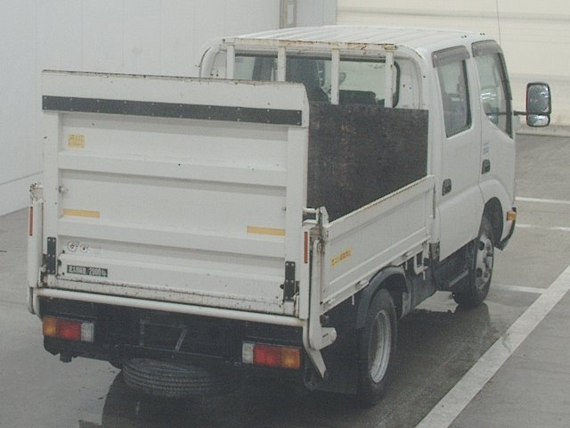 HINO DUTRO 2018