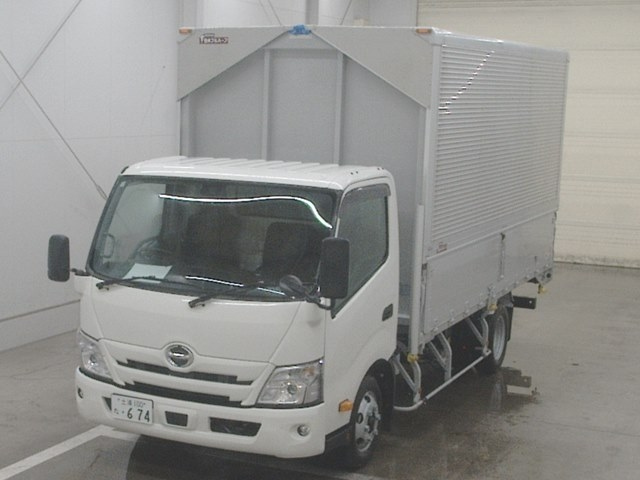 HINO DUTRO 2025