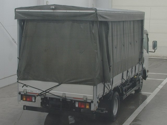 ISUZU ELF 2021