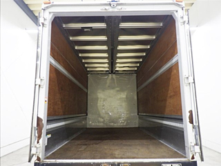 ISUZU ELF 2011