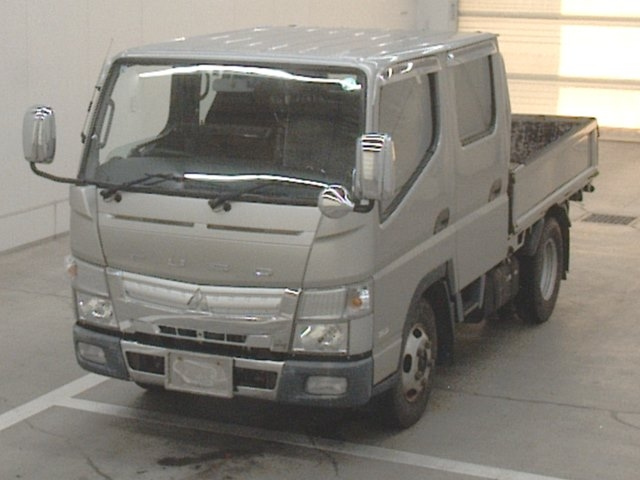 MITSUBISHI CANTER 2015