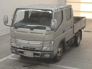 MITSUBISHI CANTER 2015