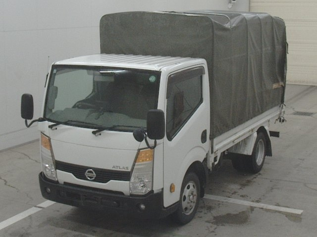 NISSAN ATLAS 2017