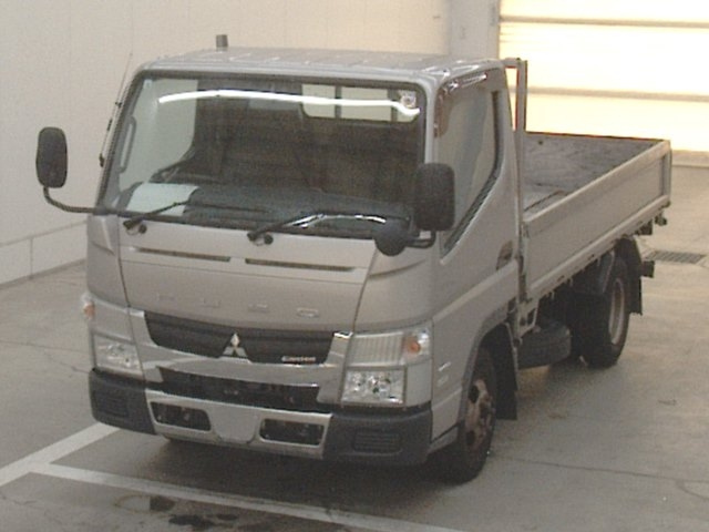 MITSUBISHI CANTER 2013