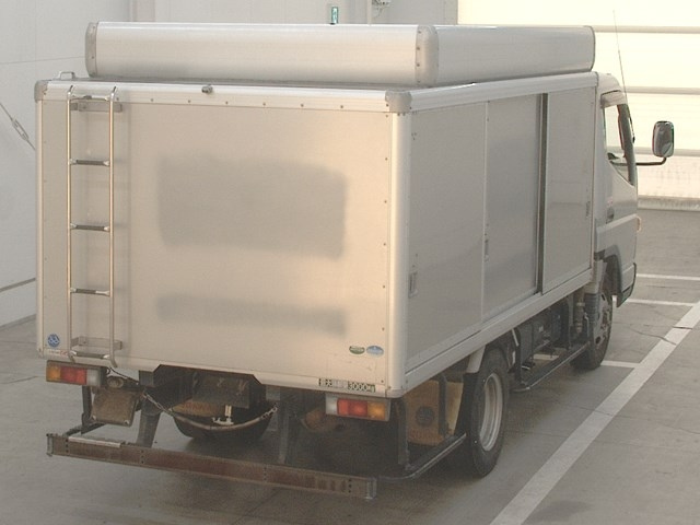 MITSUBISHI CANTER 2015