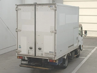 NISSAN ATLAS 2013