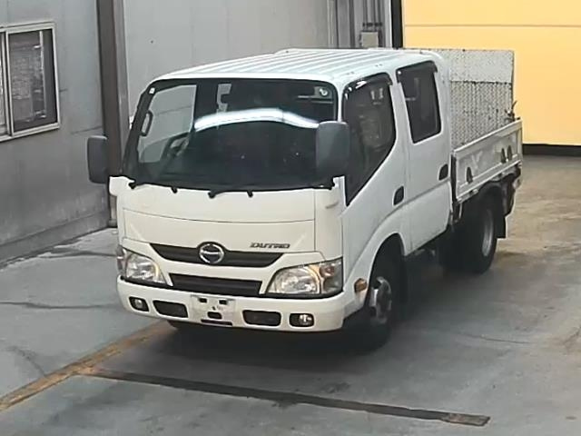 HINO DUTRO 2015