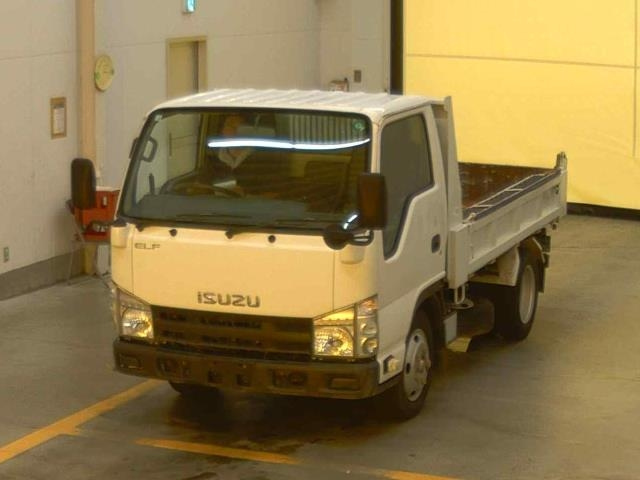 ISUZU ELF 2011