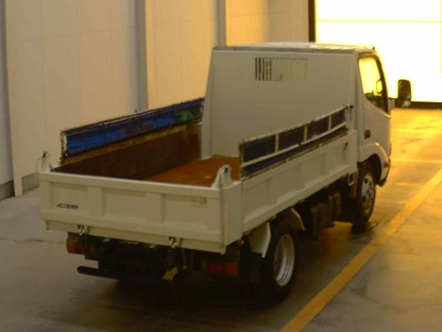 HINO DUTRO 2013