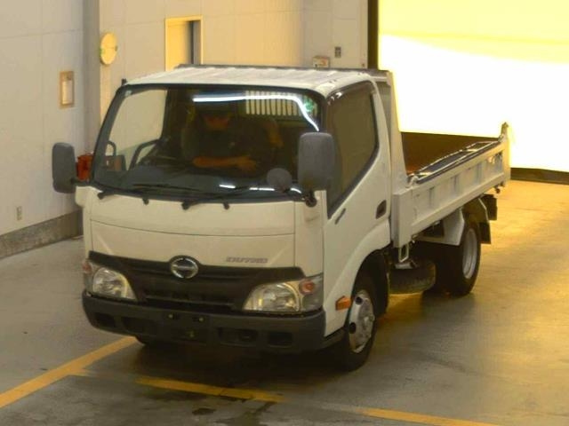 HINO DUTRO 2013