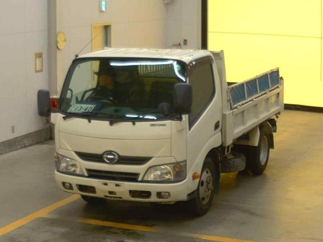 HINO DUTRO 2013