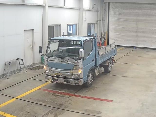 MITSUBISHI CANTER 2019