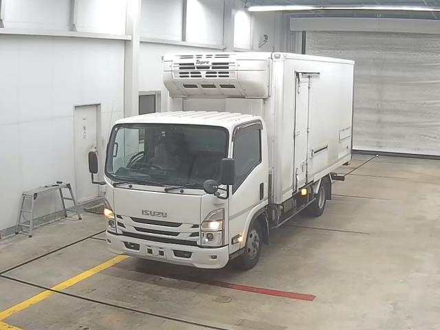 ISUZU ELF 2021