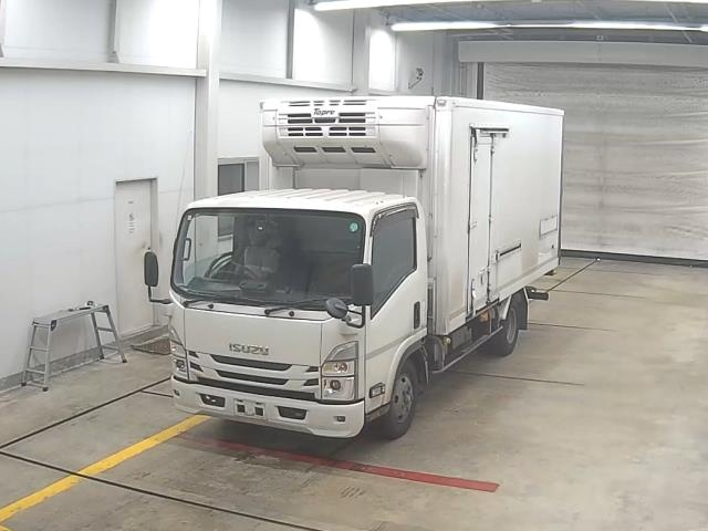 ISUZU ELF 2021