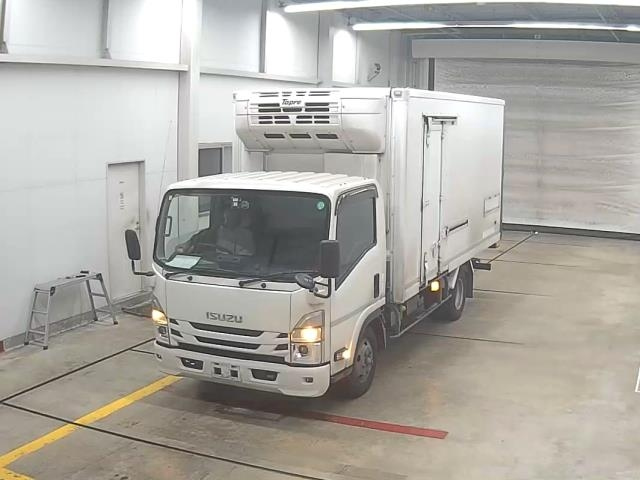 ISUZU ELF 2021